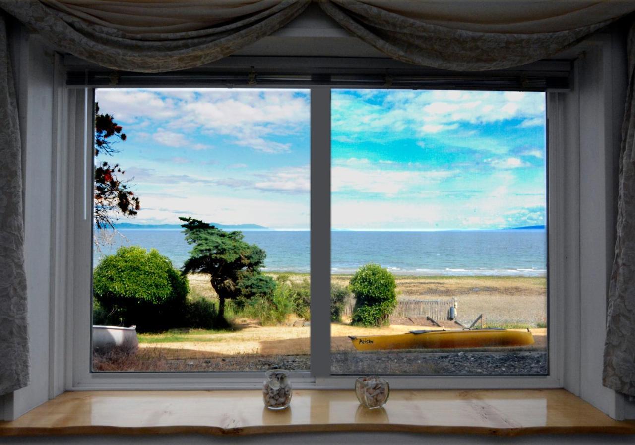 Oceanfront Paradise Comox Luaran gambar