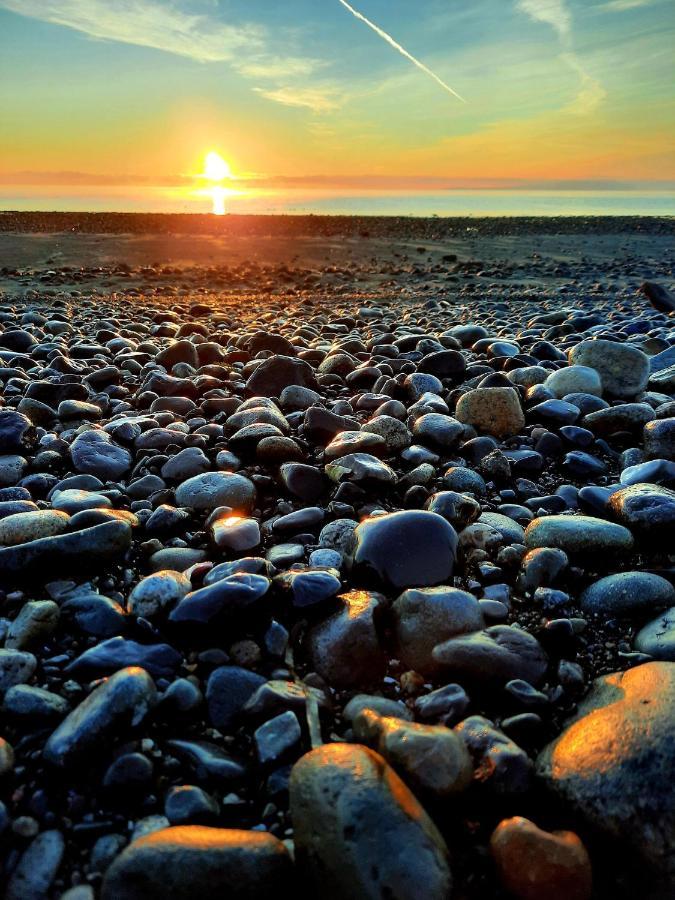 Oceanfront Paradise Comox Luaran gambar