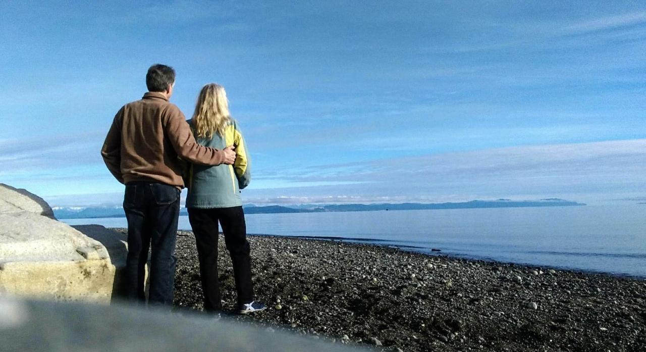 Oceanfront Paradise Comox Luaran gambar