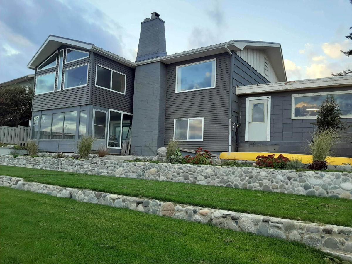 Oceanfront Paradise Comox Luaran gambar